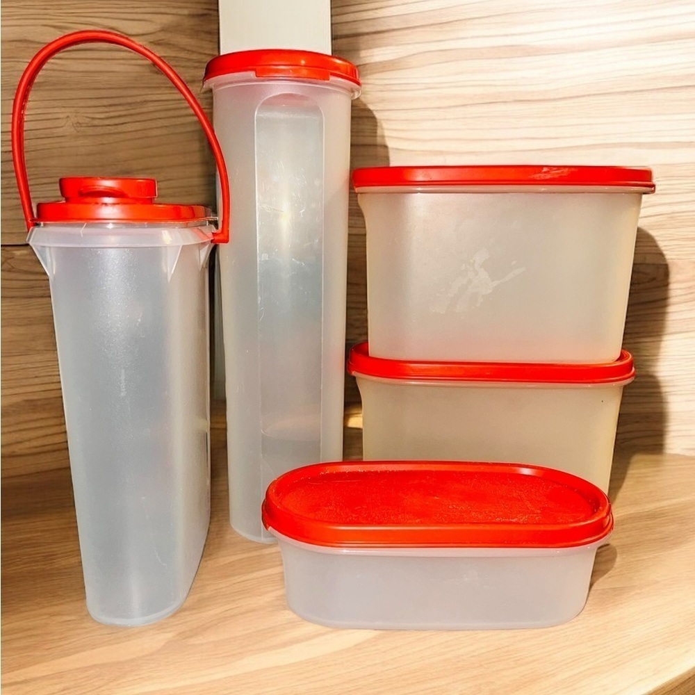 Tupperware Modular Mates Set Red lids Seal 10 pcs Oval Round